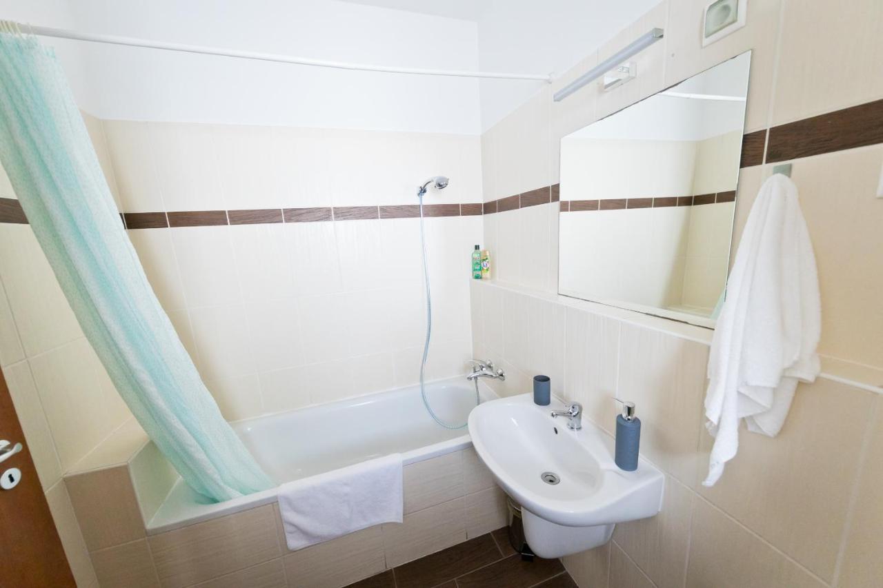 Lovag Studio Apartment Budapešť Exteriér fotografie