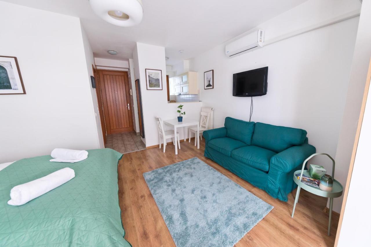 Lovag Studio Apartment Budapešť Exteriér fotografie